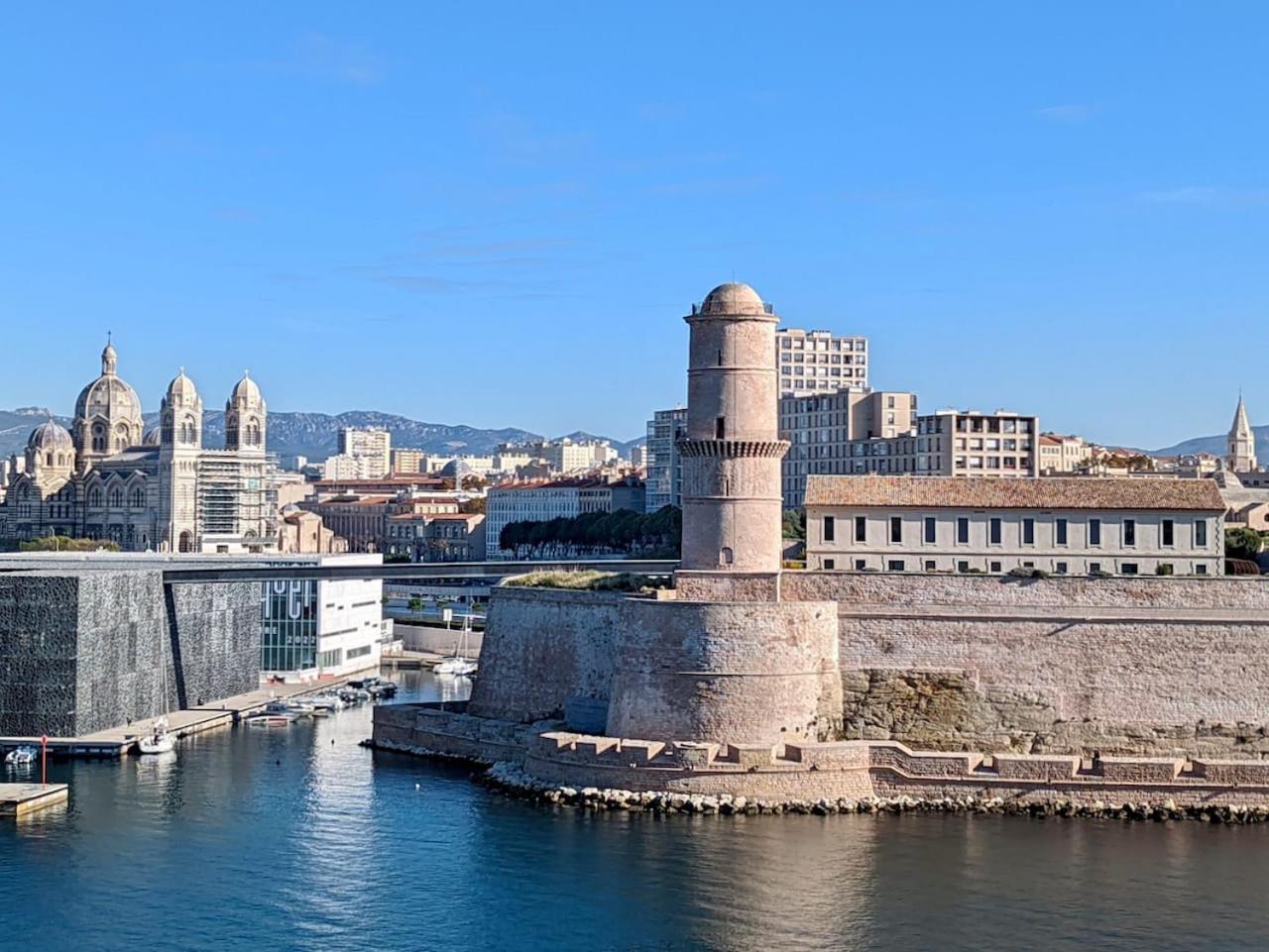 Studio Vieux-Port Vue Basilique Notre-Dame Marseille Eksteriør billede